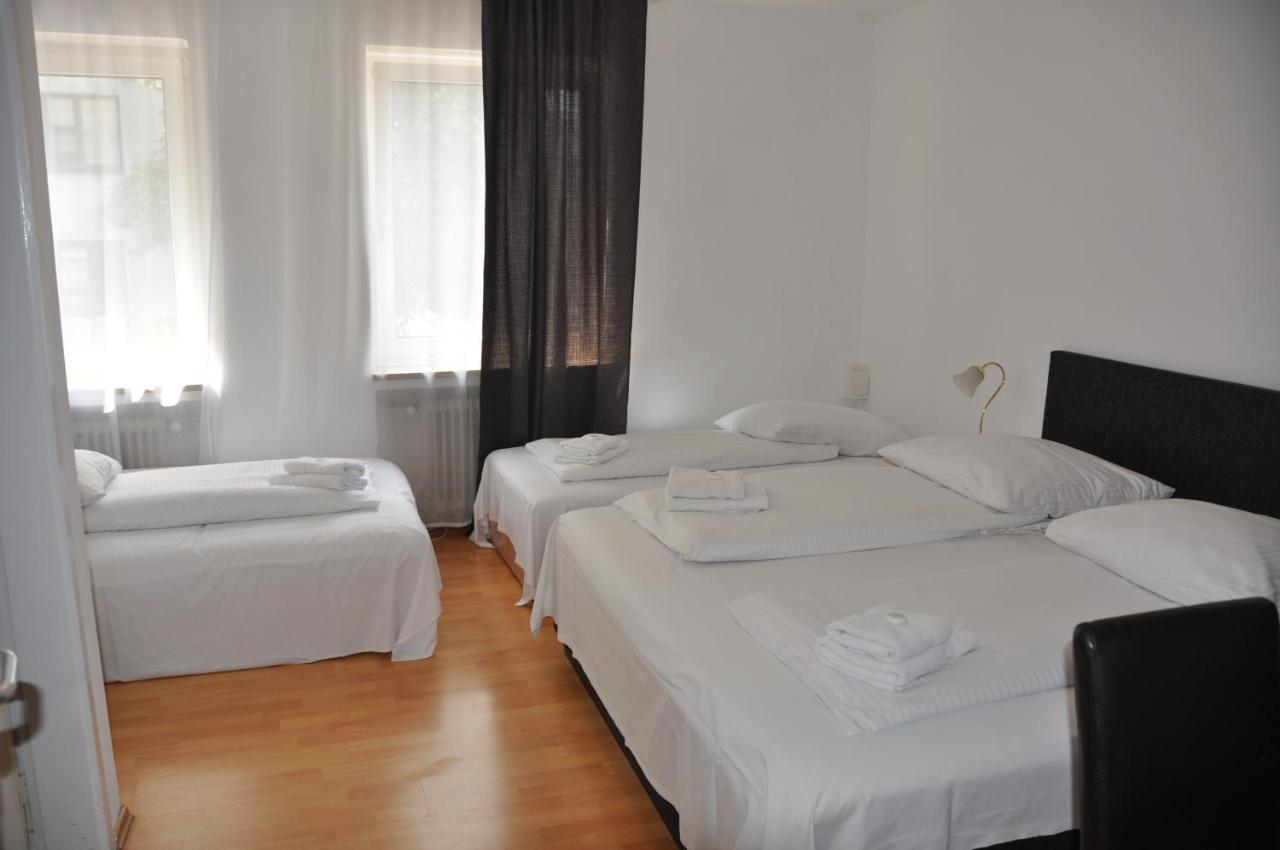 Hotel-Pension Asta Munich Exterior photo